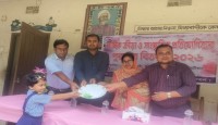 গোমস্তাপুরে বার্ষিক ক্রীড়া ও সাংস্কৃতিক প্রতিযোগিতার পুরস্কার বিতরণ